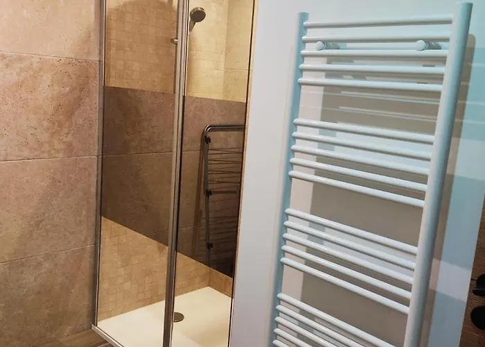 Duplex Les Cerisiers - Bilhac Apartment