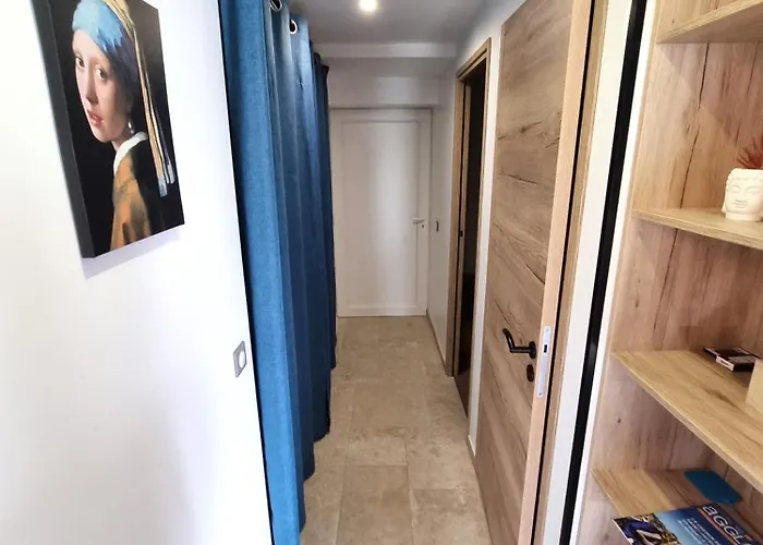 Duplex Les Cerisiers - Bilhac Apartment *